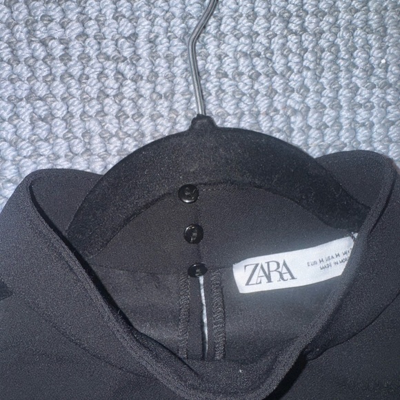 🖤ZARA TOP🖤 - Picture 2 of 11